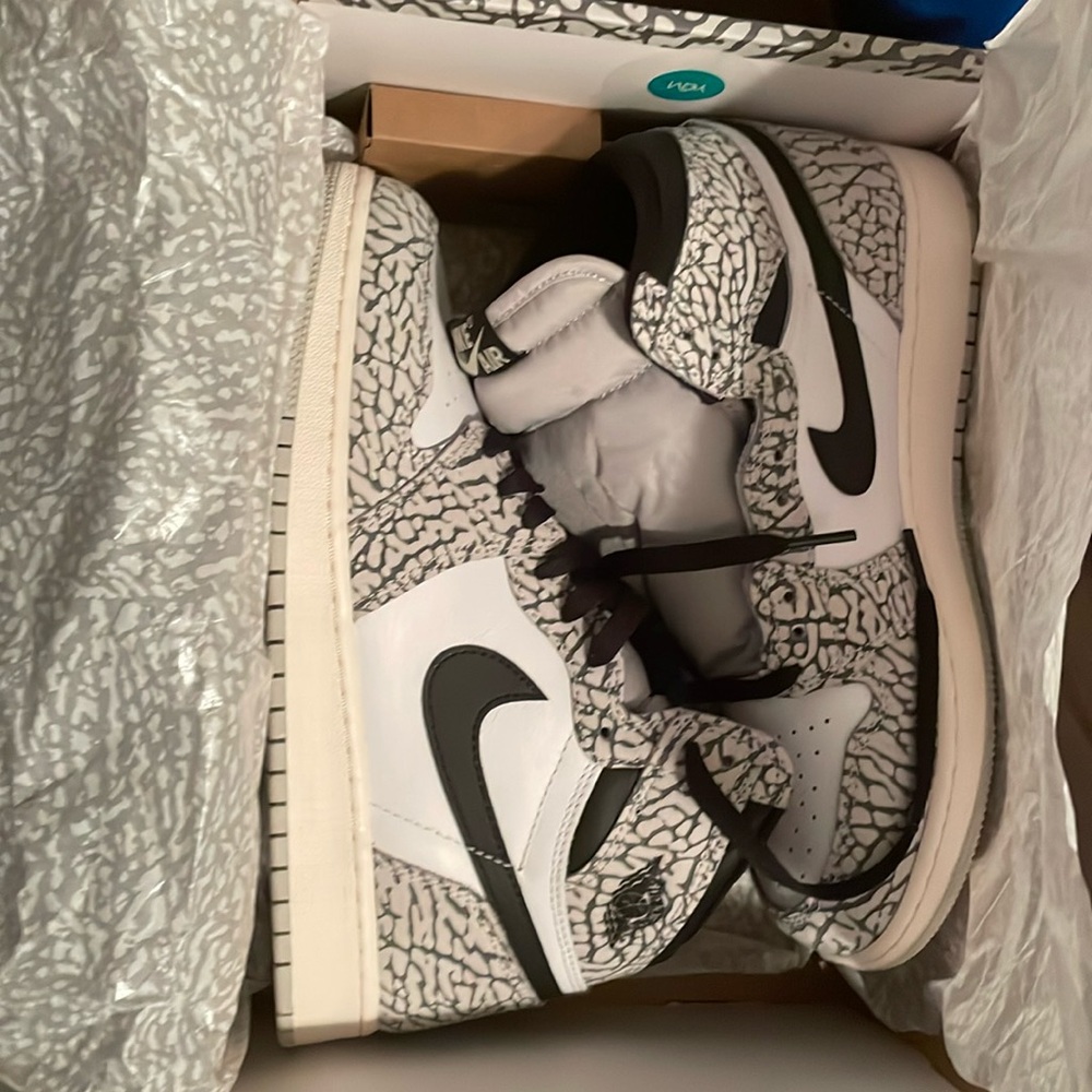 Jordan Grey Muslin- Black and white. New